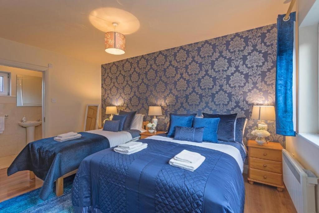 Town Square Townhouse - Best Location In Galway Exteriér fotografie